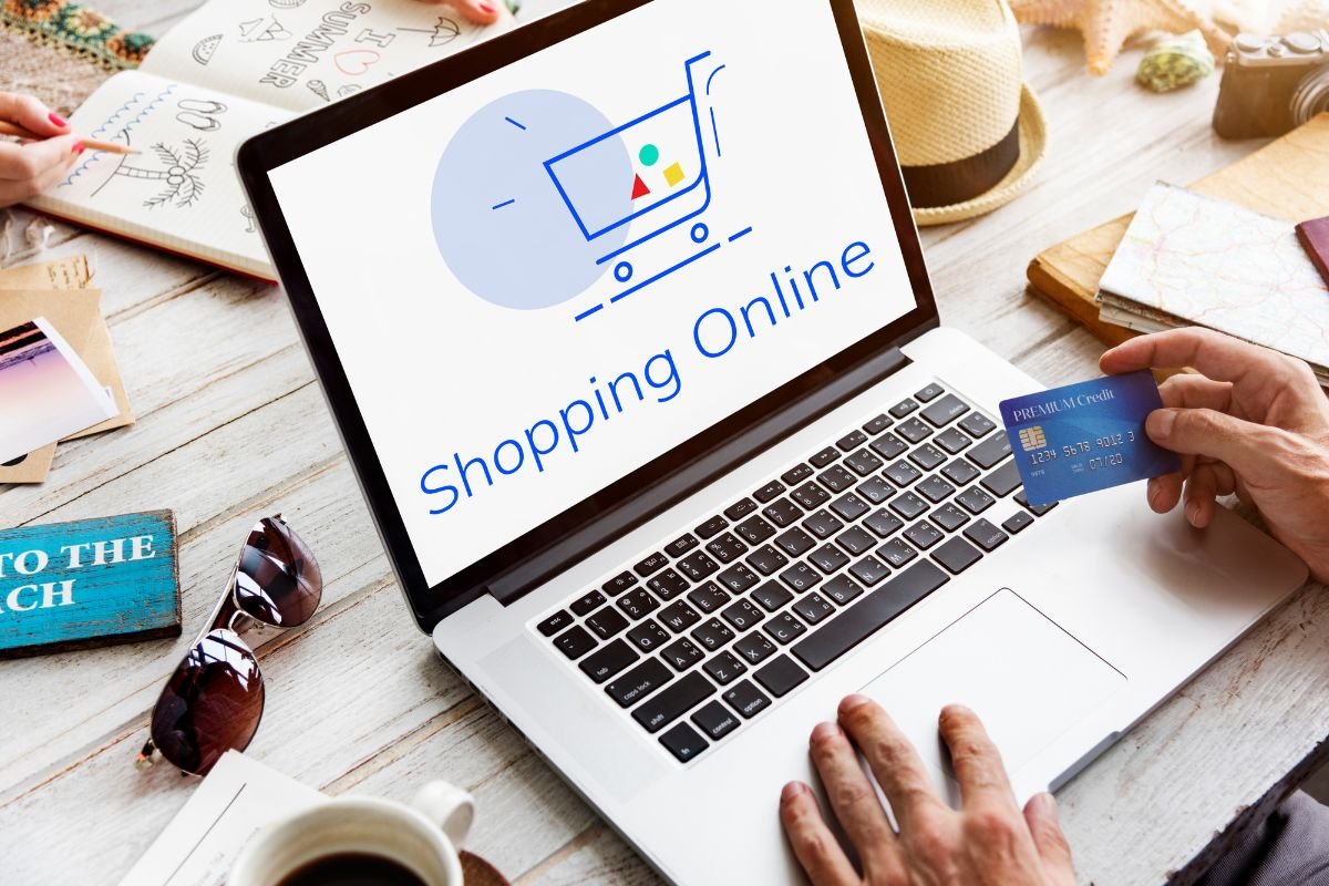 11 Ecommerce Tips to Grow Your Brand in 2024